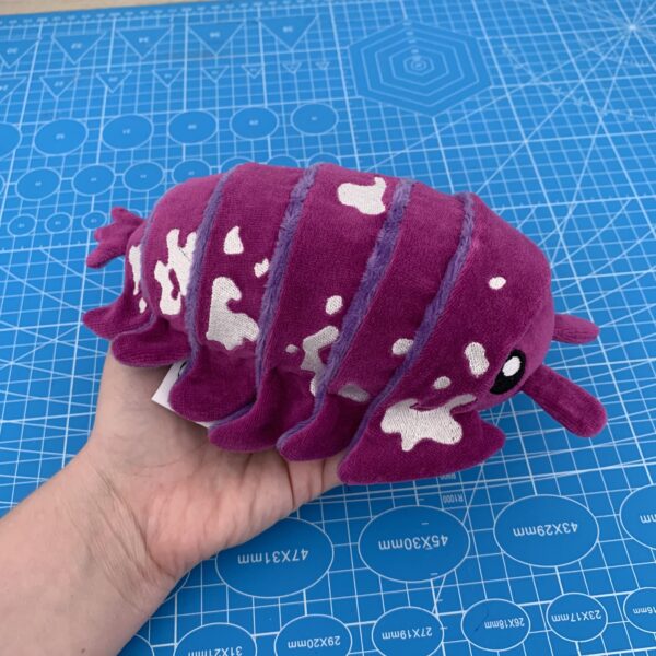 Peluche isopod violet Taille