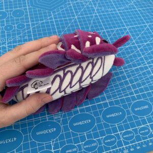 Peluche isopod violet Etiquette